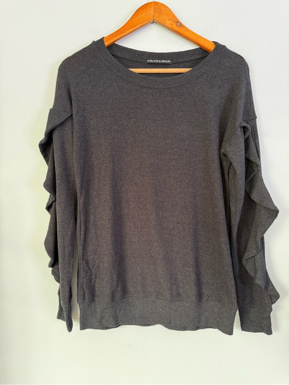 Harlowe & Graham Gray Ruffle Sleeve Knit Sweater Top Size XS